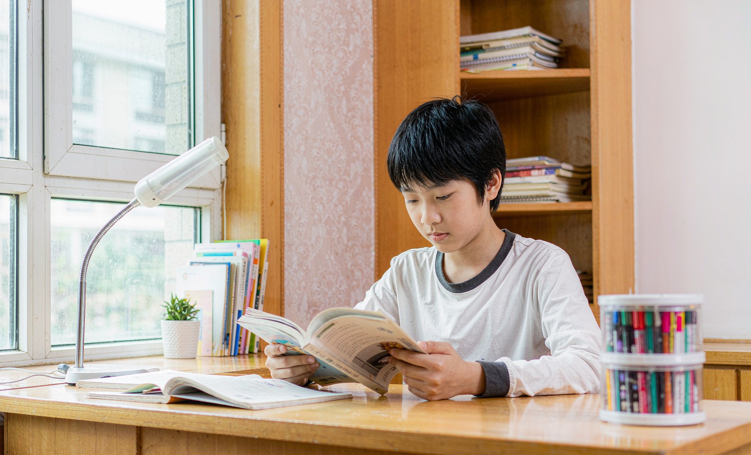 教育部读本为何教调适法?孩子开学走神烦躁,不如练「心定力」
